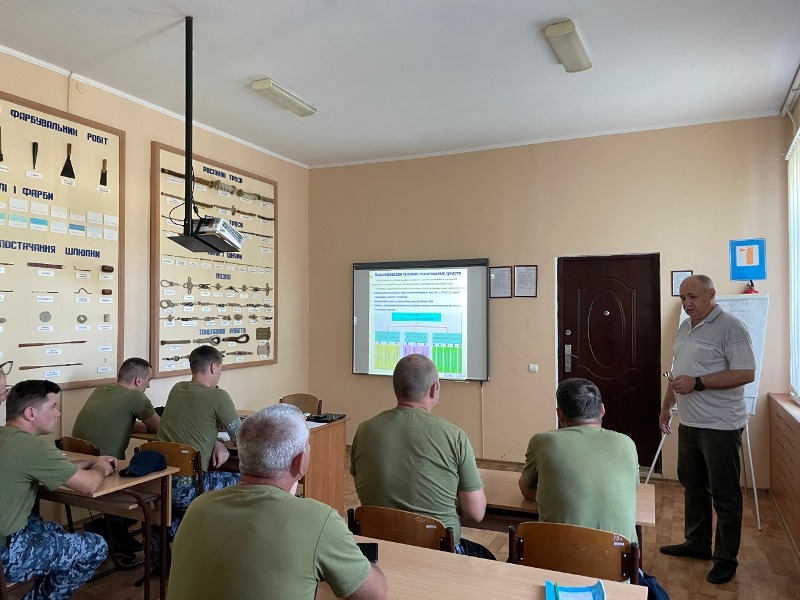 В Навчальному центрі Морської охорони ДПСУ в Ізмаїлі військовослужбовці, які не мали бойового досвіду, проходять комплексну підготовку