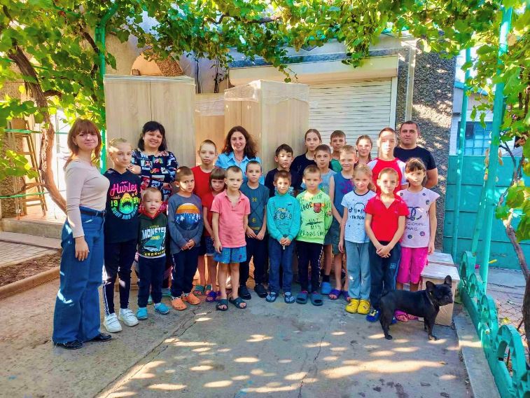 У Арцизській громаді надали комфортні умови для проживання та навчання 30 дітей-переселенців з Луганщини
