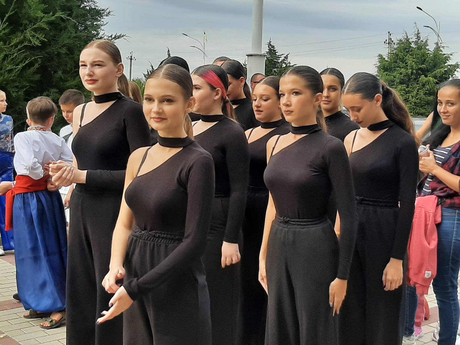 На підтримку ЗСУ: благодійний ярмарок та концерт пройшли на березі Дунаю в Ізмаїлі