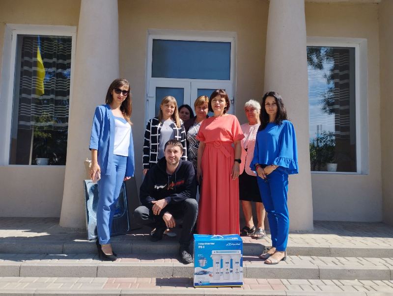 Діти потребують якісної води: в двох школах Болградського району встановили "питні фонтанчики" з очищеною водою