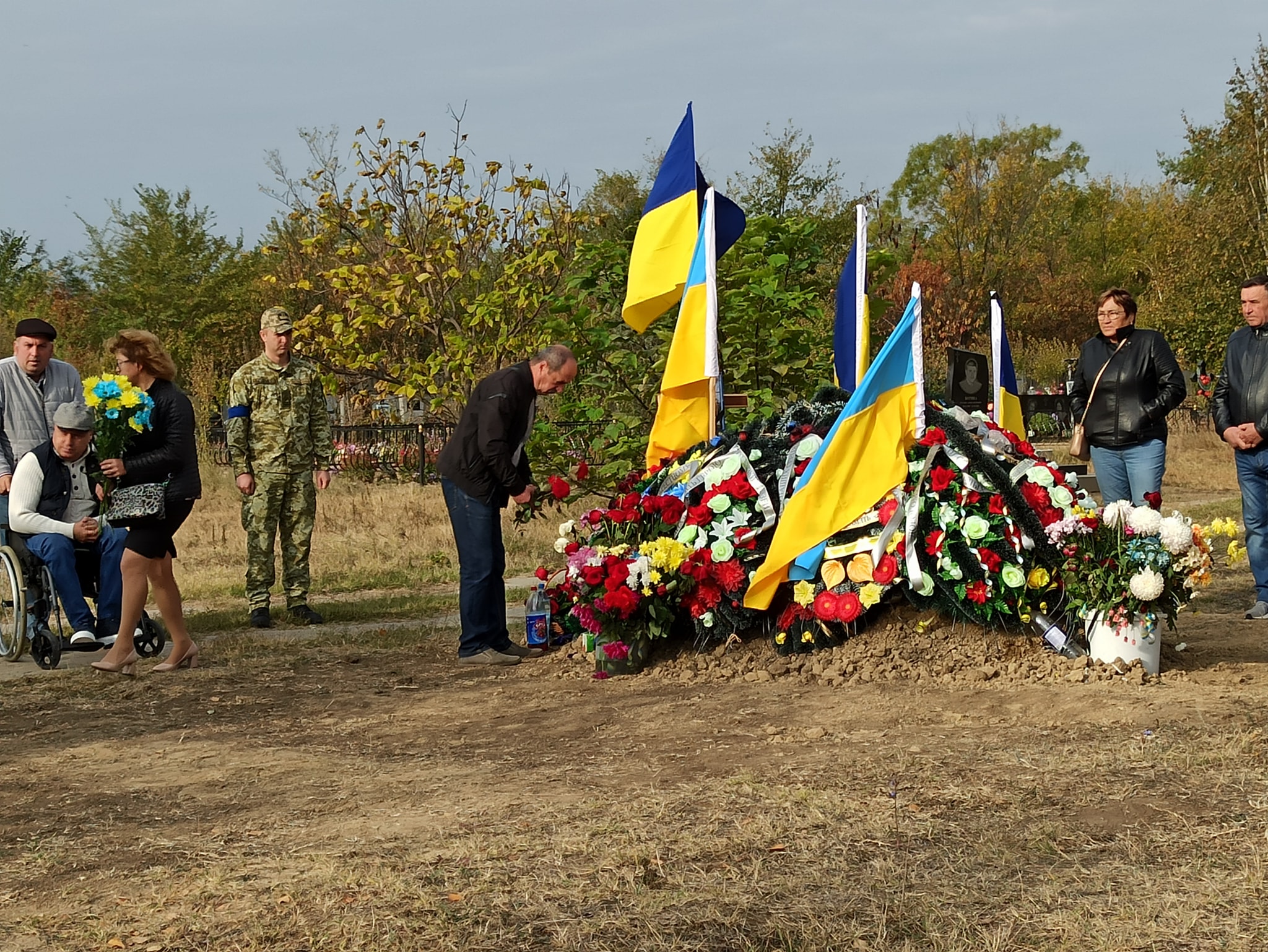 В Рені на День Захисника відвідали могили полеглих героїв та помолилися за українське воїнство