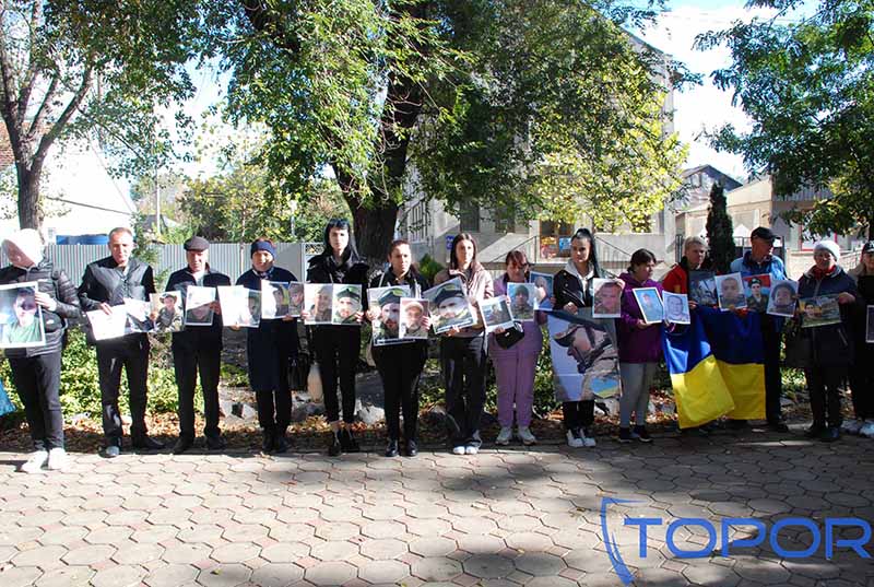 У Болграді відбулась акція підтримки військовополонених з острова Зміїний (відео)