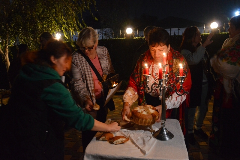 Історія оживала на очах: до дня міста відбулася прем'єрна нічна екскурсія центром Кілії з ліхтарями