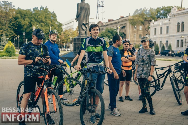 День города в Измаиле: шествие с госфлагом по проспекту Независимости, калейдоскоп талантов, патриотическая атмосфера... и все же, горький "привкус" войны