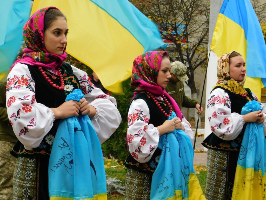 У Білгороді-Дністровському зустріли сімох захисників, які повернулися додому з російського полону