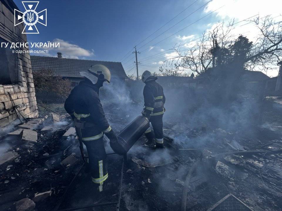 У Білгород-Дністровському районі сталася пожежа у двоповерховому житловому будинку