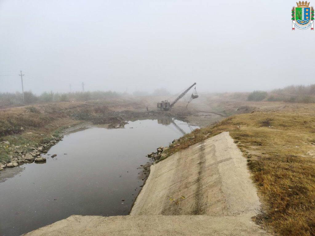 Как проходят работы по расчистке канала Орловский (ФОТООТЧЕТ)