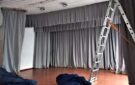 В Білгород-Дністровському міському Центрі дитячої творчості власними силами оновлюють сцену та меблі