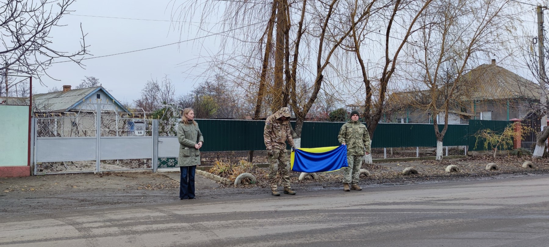 Килийцы живым коридором встретили павшего за Украину Руслана Мельниченко