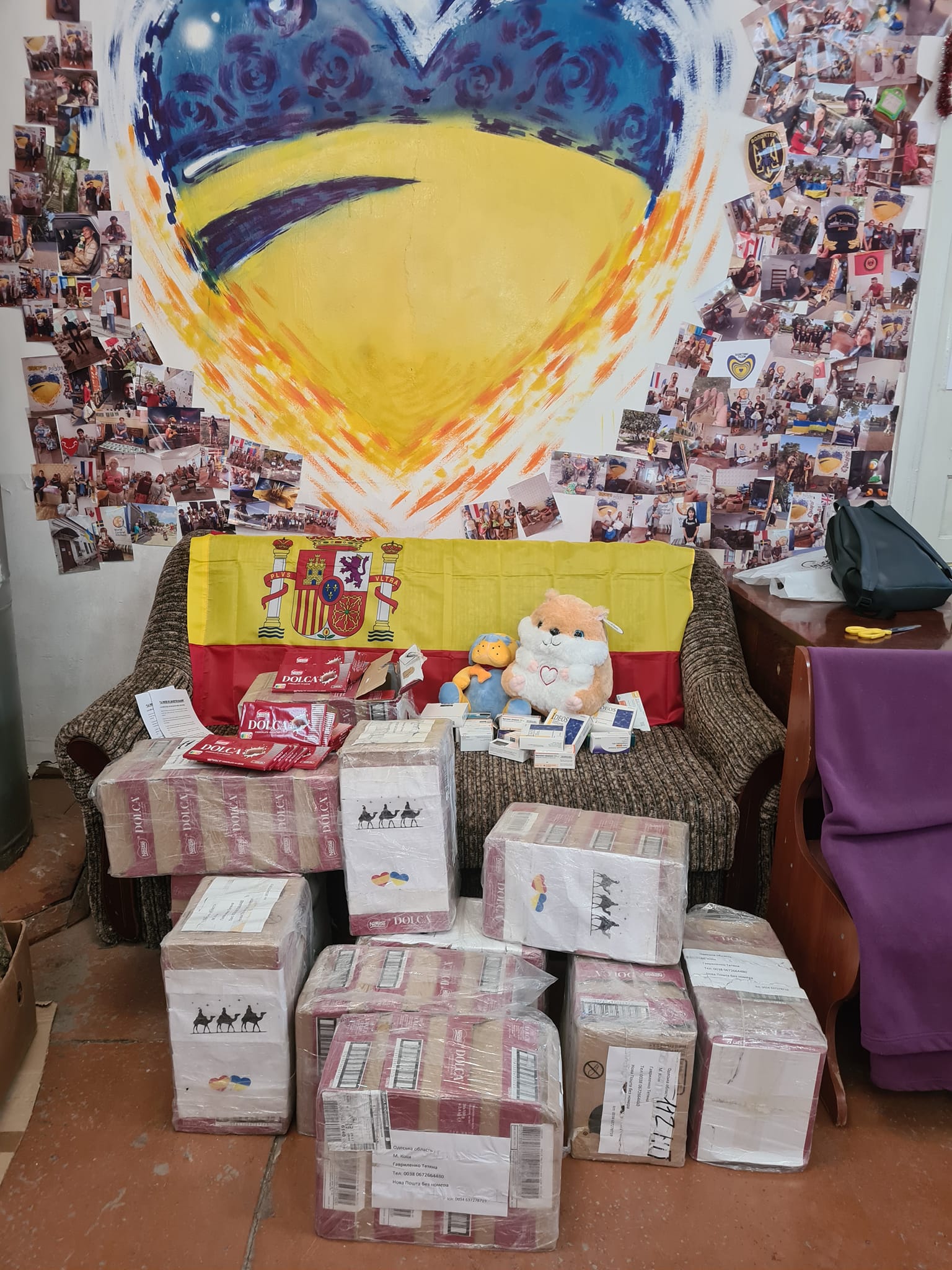 Килийский волонтерский центр получил 153 килограмма шоколада для детей от друзей из Испании