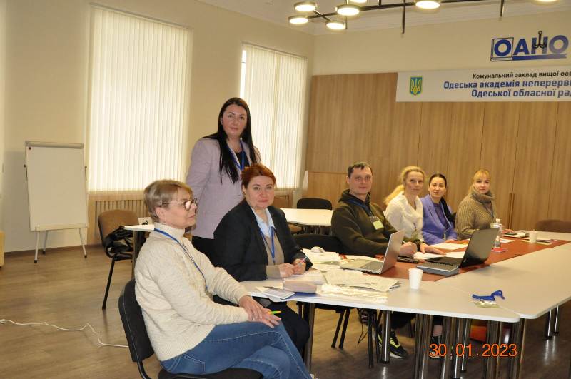 Більше 100 педагогів Одещини боротимуться за звання "Учитель року-2023". Одні з найактивніших - освітяни Бессарабії
