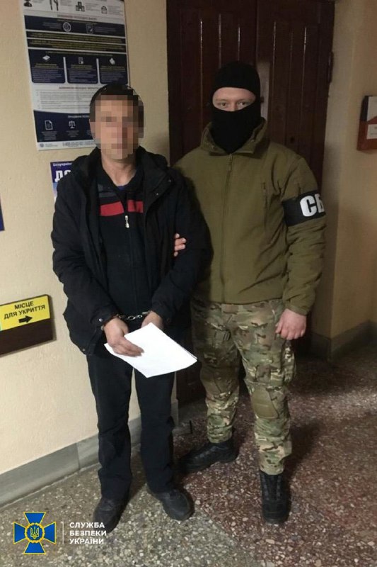 Задержаны бывшие чиновники Укрзализныци, которые помогали опрокидывать российские военные эшелоны в Украину
