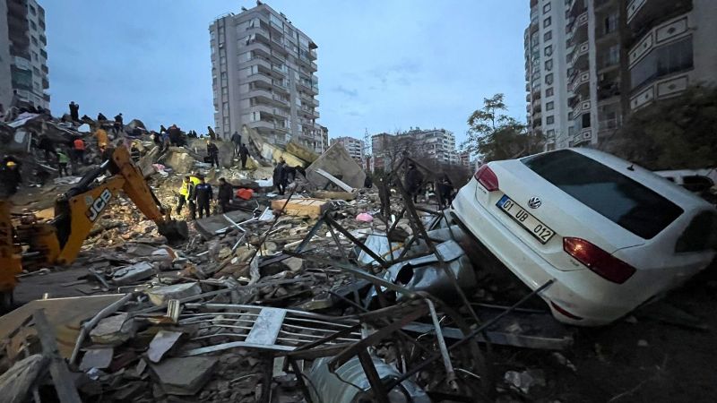У Туреччині та Сирії стався потужний землетрус: загинули вже понад 1800 людей (оновлюється)