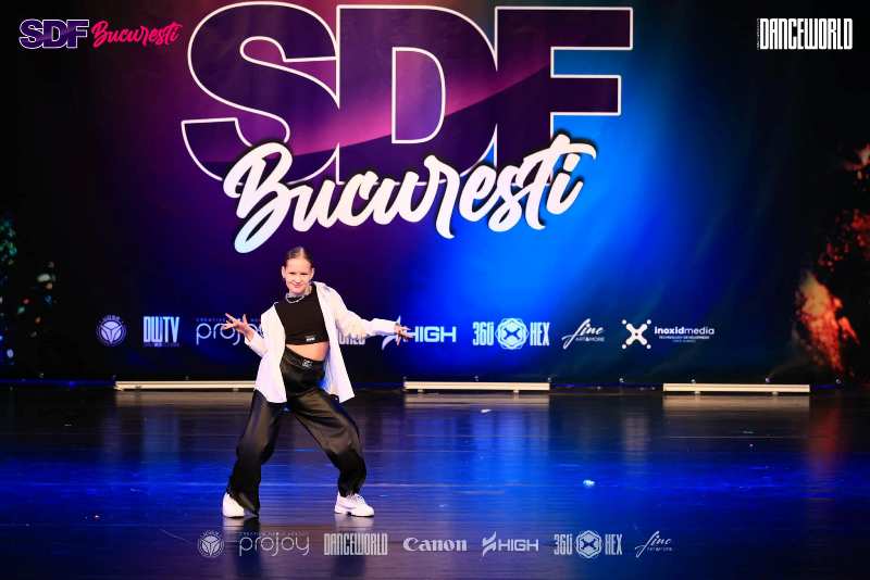 Наші дівчата запалили європейську сцену: студія танцю з Ізмаїлу перемогла у престижному міжнародному чемпіонаті в Румунії
