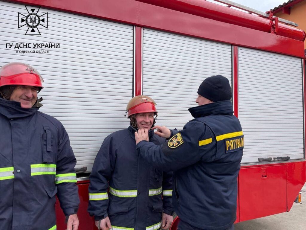 Не витрачати дорогоцінний час на подолання бездоріжжя, а бути завжди поруч: у Білгород-Дністровському районі з'явилися нові пожежні команди