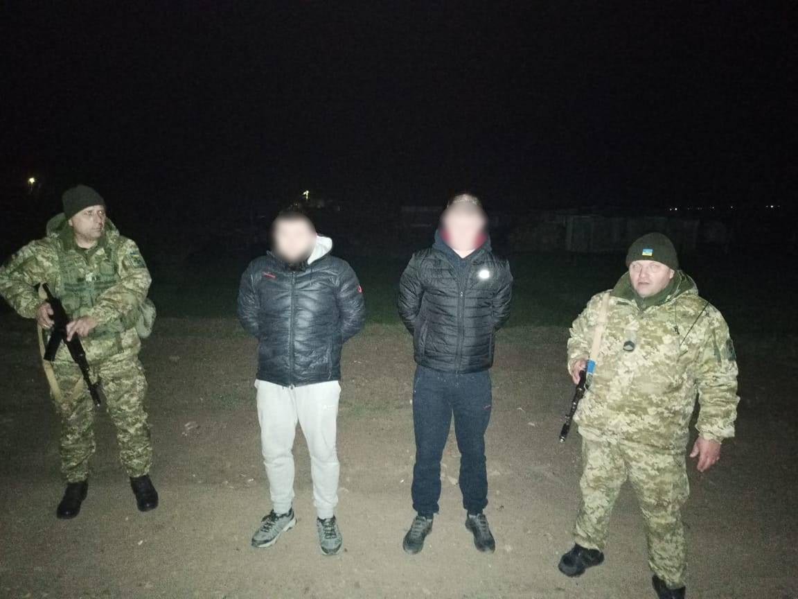 Очередные уклоняющиеся убегающие в Молдову: пограничники Измаильского отряда только за сутки задержали 4 нарушителей границы