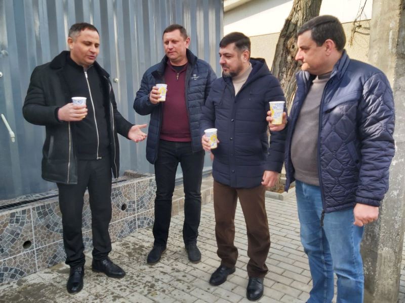У Болграді та Арцизі ввели в експлуатацію дві станції для очищення води - першими якісну воду продегустували представники влади