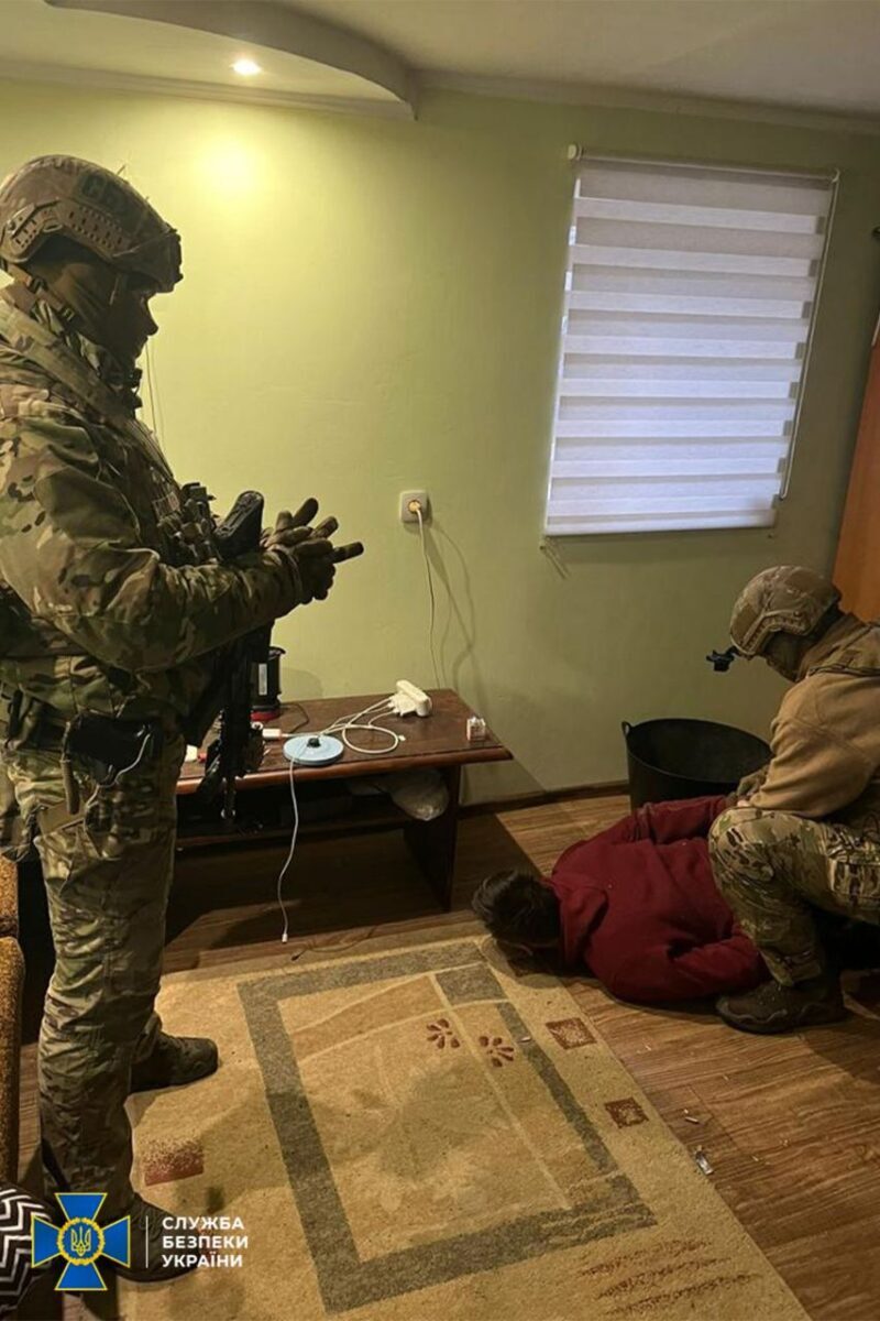 Скрывался в областном центре и продолжал поддерживать контакты с террористами: в Одесской области задержан бывший боевик террористической организации «ДНР»