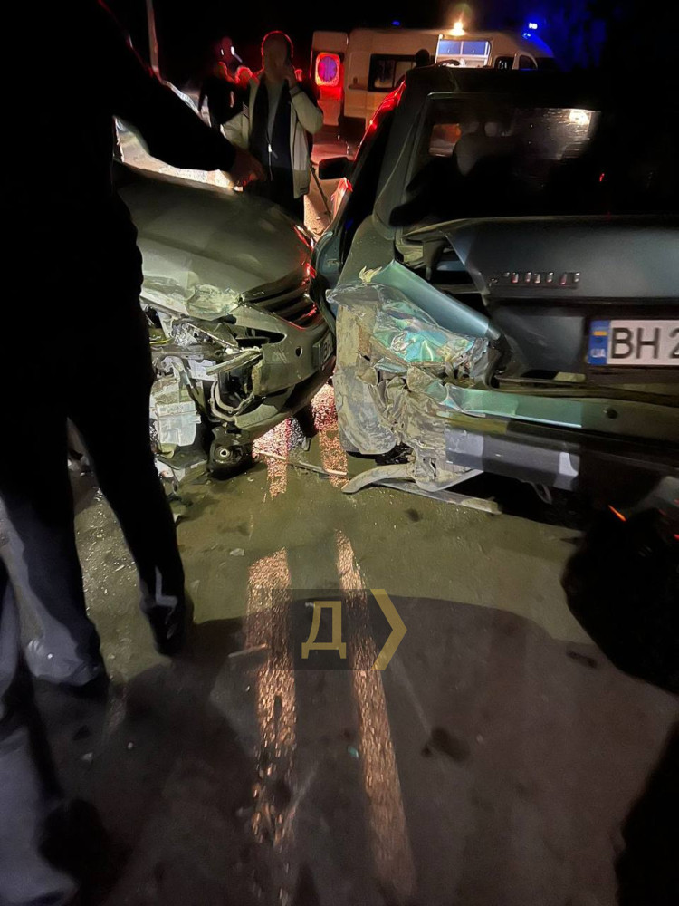 Ледь не вбив кілька жінок на 8 березня: у Білгороді-Дністровському поліцейський влаштував ДТП та втік з місця події
