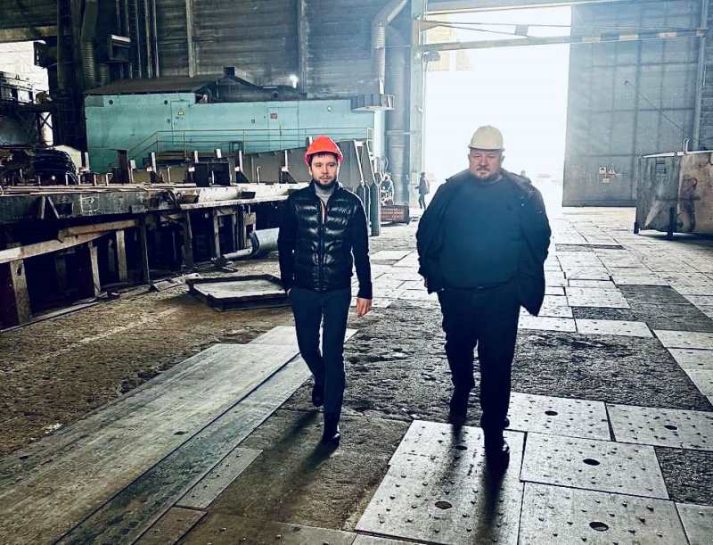 На Килийском судоремонтном заводе ремонтируют теплоход «Капитан Бабкин» и готовятся к строительству барж SLG