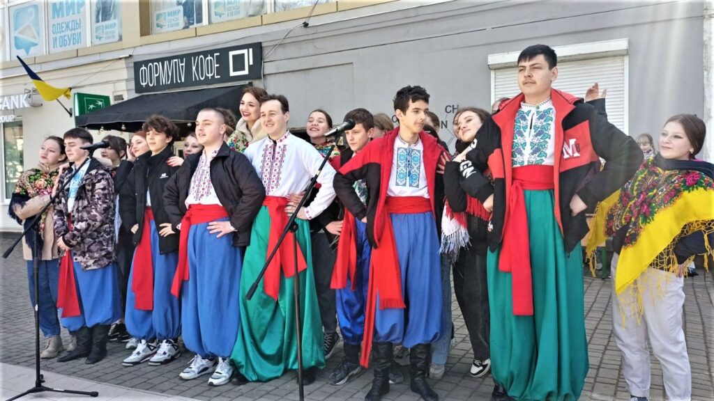Зібрали майже 11 тис гривень для ЗСУ: у Білгороді-Дністровському відбувся черговий благодійний ярмарок