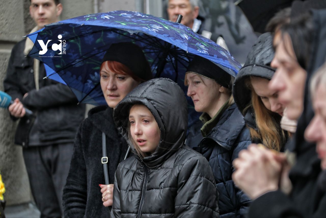 Загинули під Бахмутом та Херсоном: в Одесі попрощалися з трійцею бійців ЗСУ, серед яких - відомий учасник «одеського Євромайдана»