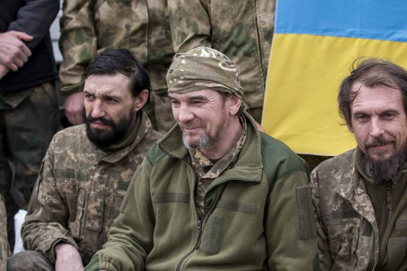 Большой Пасхальный обмен: из российского плена вернулись еще 130 украинских защитников
