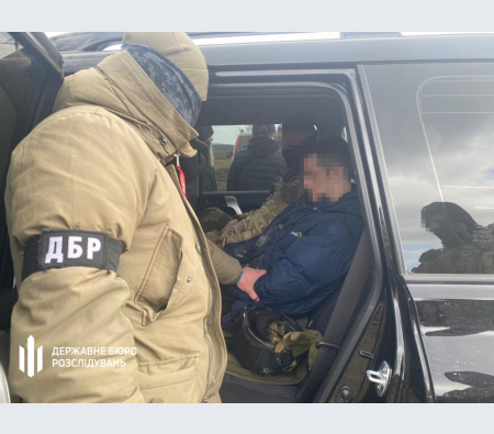 В Молдову - за 5 тысяч, но только в спецкостюме: блокирована очередная схема незаконного перемещения ухилянцев за границу