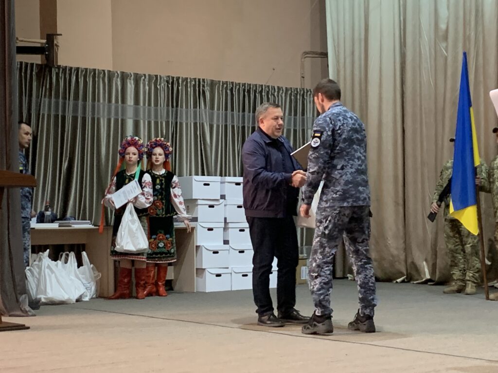 Первыми почувствовали коварство врага: в Белгороде-Днестровском с профессиональным праздником поздравили морских пограничников
