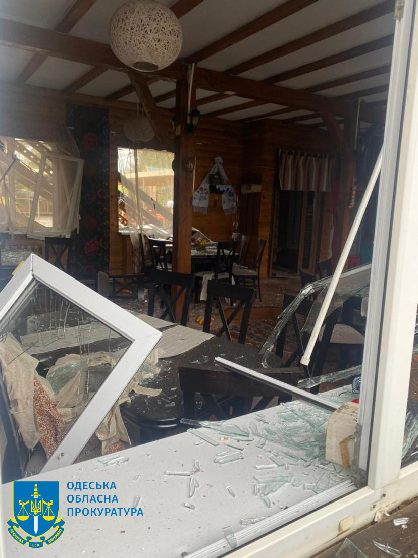 Разрушены и повреждены базы отдыха и частные дома: последствия обстрела Белгород-Днестровского района