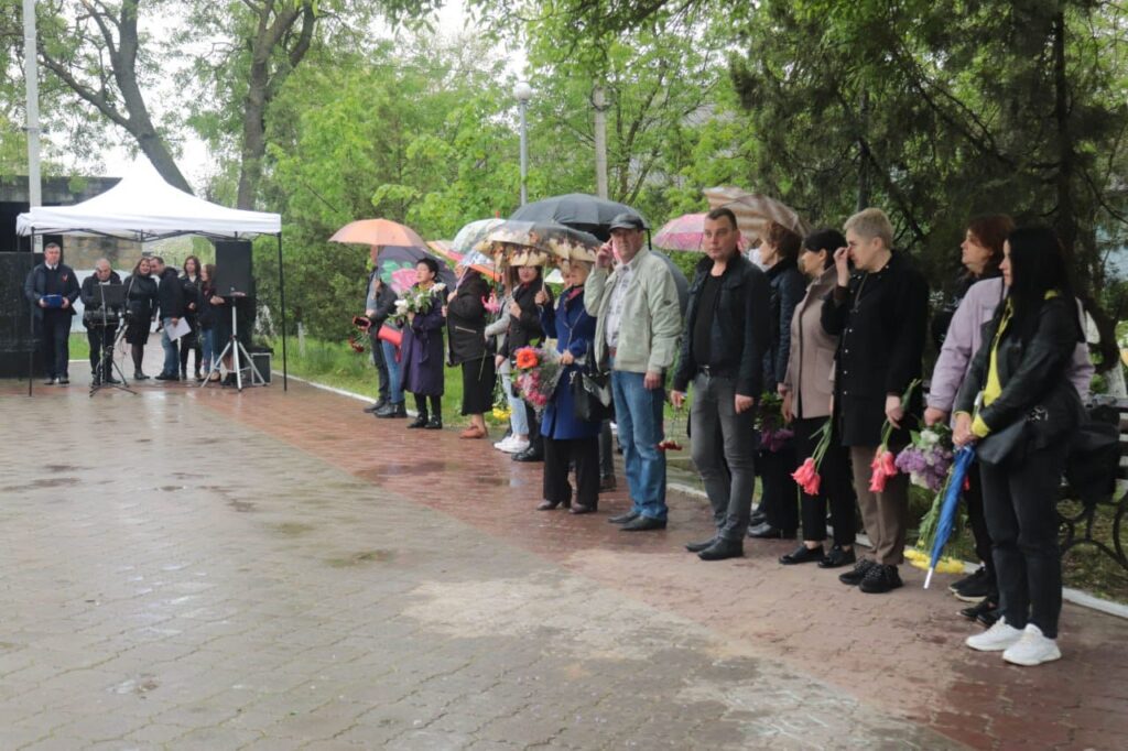 Как в городах и селах Бессарабии отметили День памяти и примирения (фоторепортаж)
