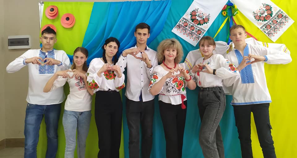 Вышиванка шагает по Белгороду-Днестровщине: как отметили праздник в общинах района