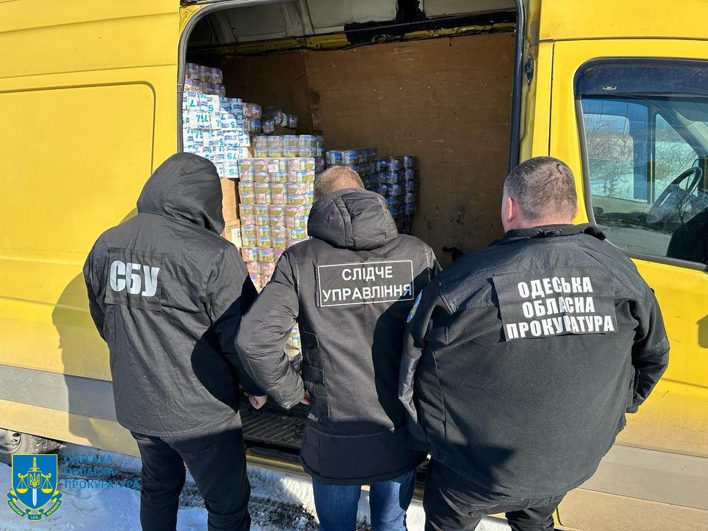 На Одещині викрили держінспектора митниці, який вимагав хабаря з благодійників