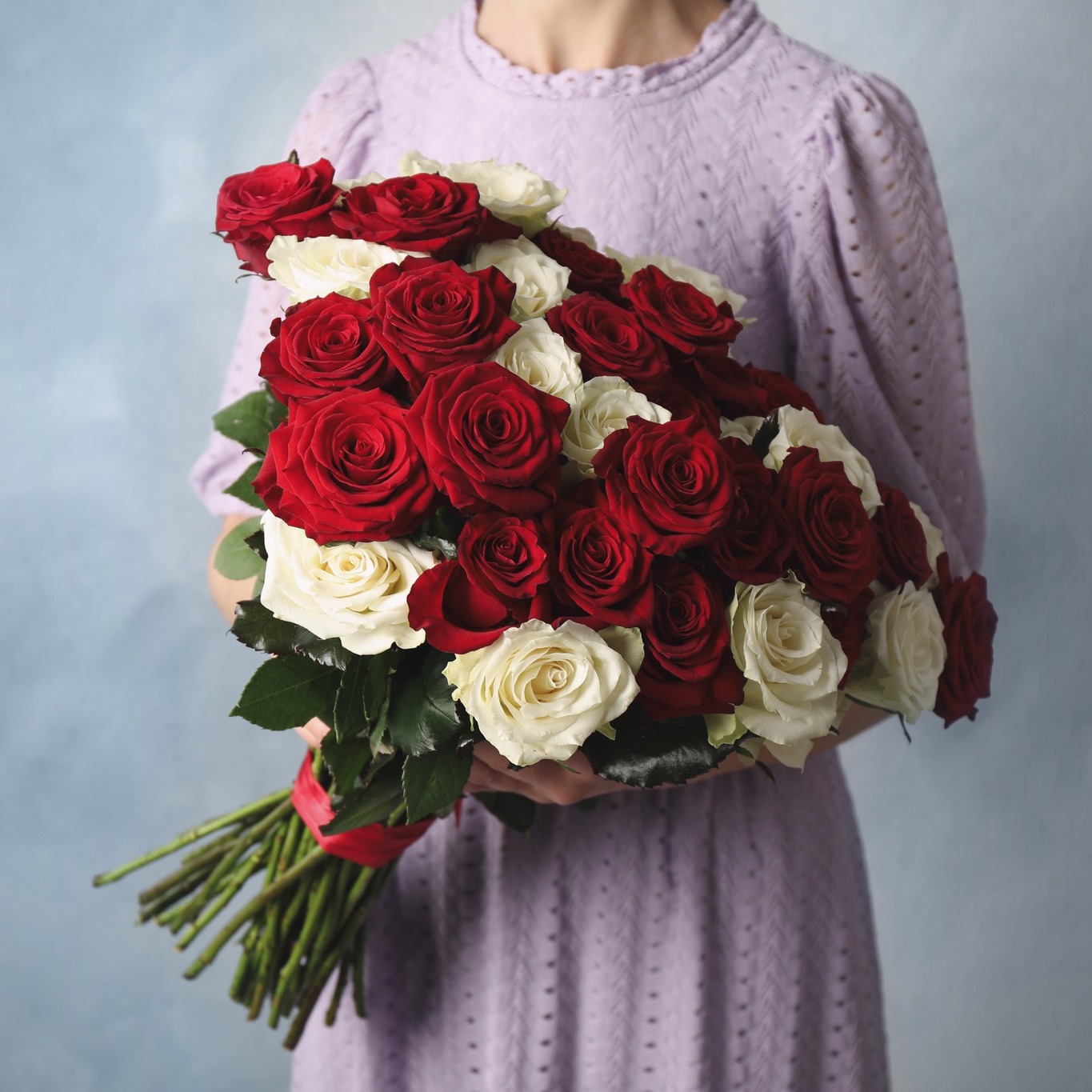 Flowers.ua – сервіс доставки квітів та подарунків в Одесі та всій Україні
