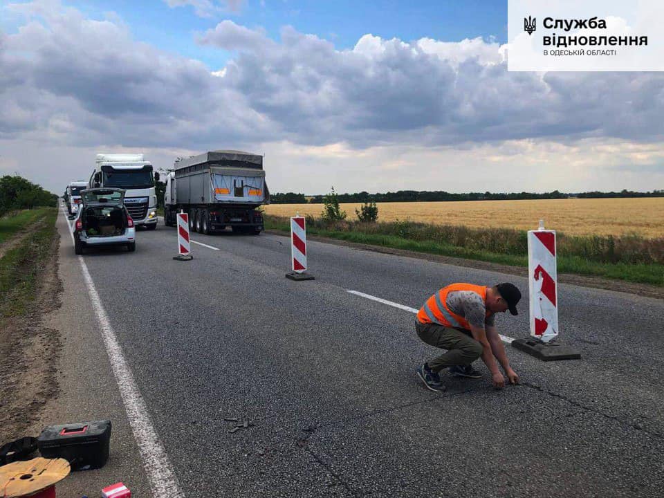 В Одеській області продовжують вирішувати проблему із рухом перевантажених фур