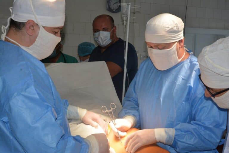 У Болградській ЦРЛ провели високотехнологічну операцію за допомогою апарату зі зварювання судин