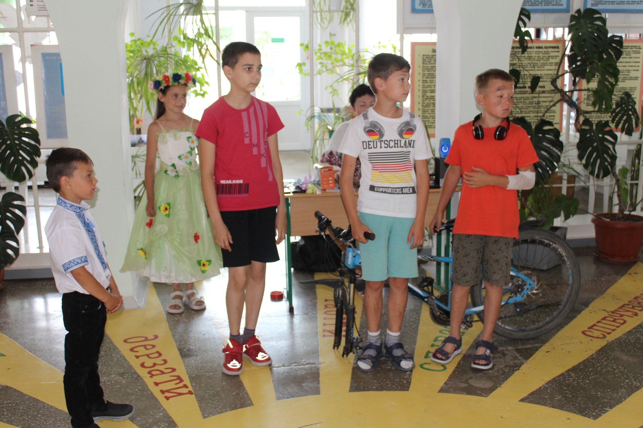 З піснями, танцями та театральним дійством відкрили черговий «Клас безпеки» у Саф’янівській громаді