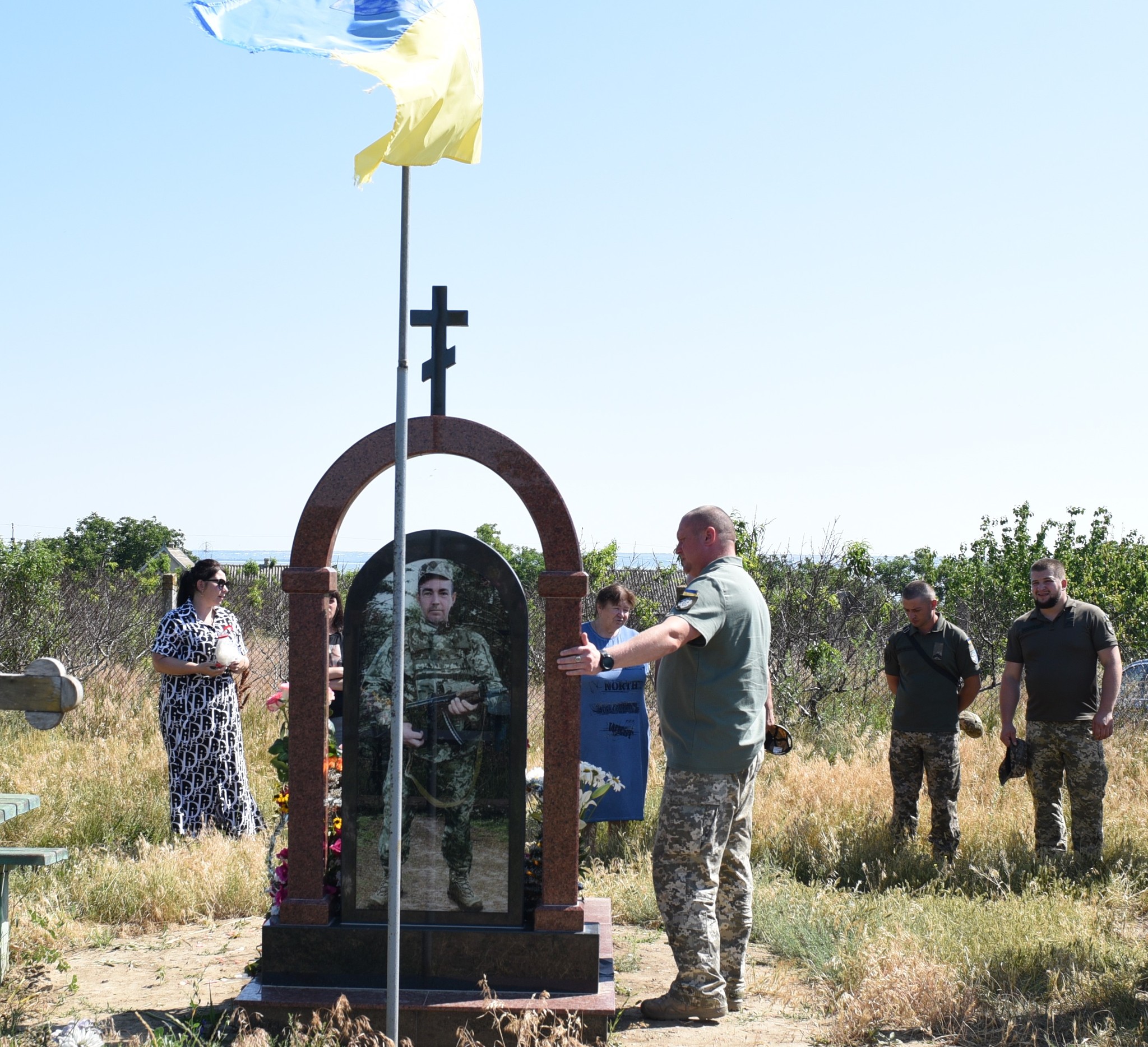 У Мологівській громаді вшанували свого Героя Петра Форостенка та відкрили меморіальну дошку на його честь