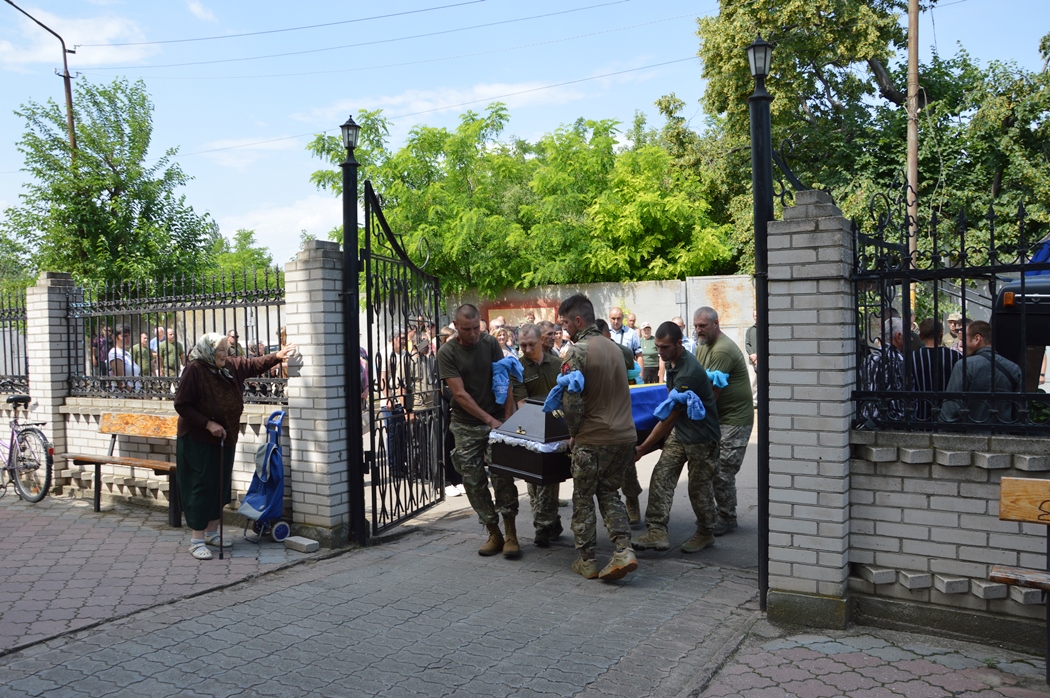 Одразу два похорони за один день - в Кілії та Лісках поховали загиблих захисників