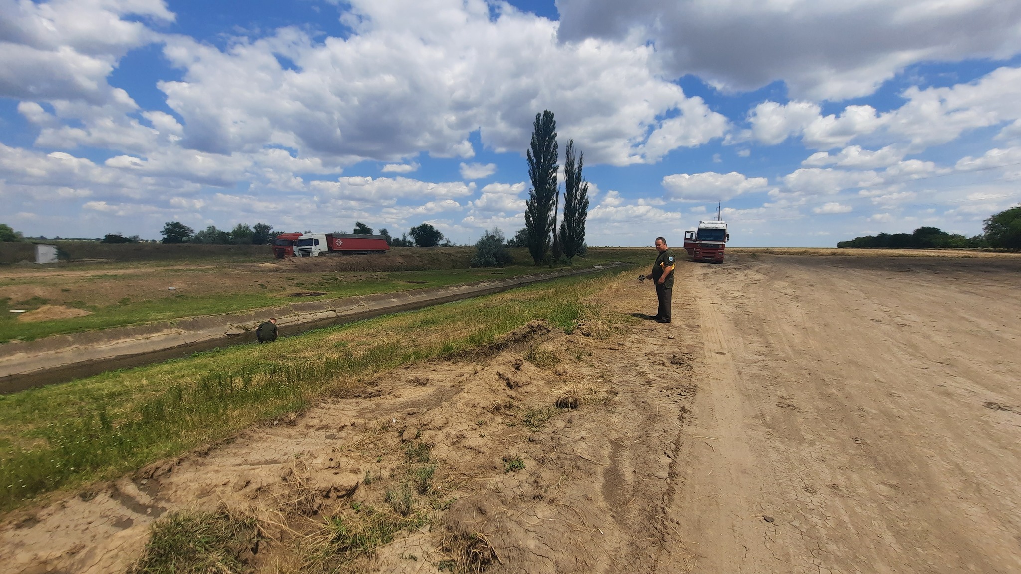 Біля Дмитрівського водосховища зафіксували порушення водного законодавства: екологічна інспекція звернулась до поліції