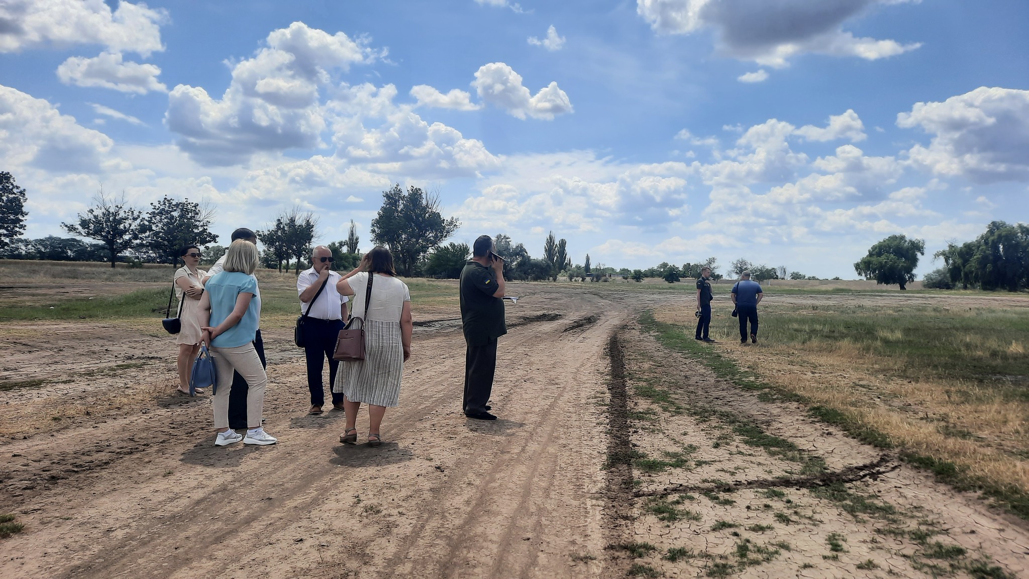 Біля Дмитрівського водосховища зафіксували порушення водного законодавства: екологічна інспекція звернулась до поліції