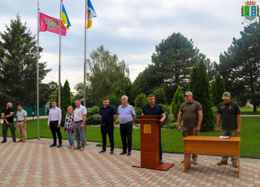 Ізмаїльським прикордонникам передали п'ять автомобілів підвищеної прохідності Renault Duster