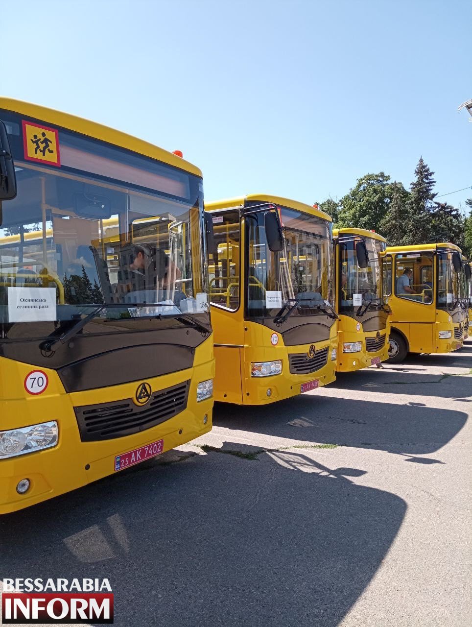 В Бессарабию сегодня выехали новенькие школьные автобусы – каким общинам удалось их получить