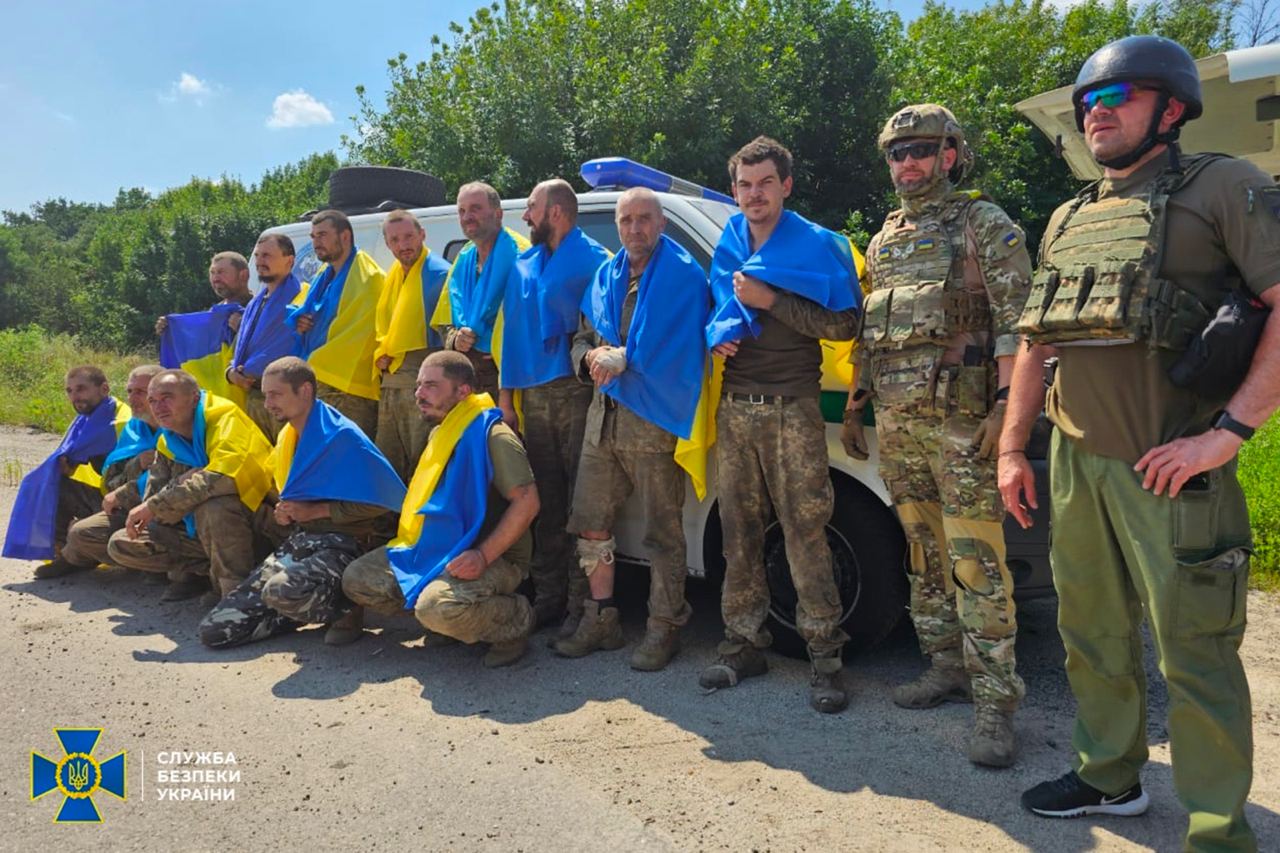 Повертаються додому з полону ще 22 захисника України