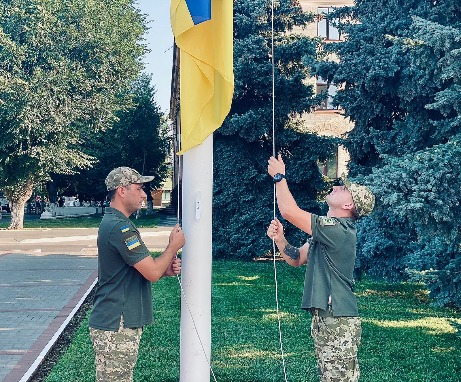 В Ізмаїльському прикордонному загоні відзначили державні свята: кращим прикордонникам вручили відомчі нагороди