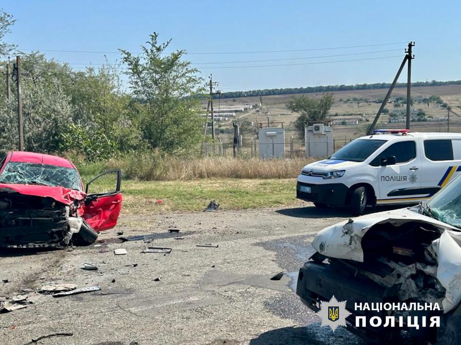 Серйозна автопригода на Болградщині: внаслідок зіткнення двох легковиків біля Криничного постраждало п'ятеро людей