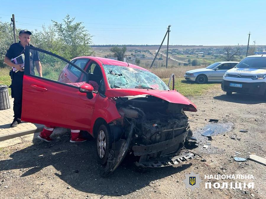 Серйозна автопригода на Болградщині: внаслідок зіткнення двох легковиків біля Криничного постраждало п'ятеро людей