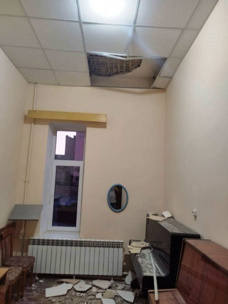 Заклади освіти, дитячі садочки, гуртожиток та пологовий будинок: внаслідок ворожої атаки в Одесі пошкоджено понад 200 будівель