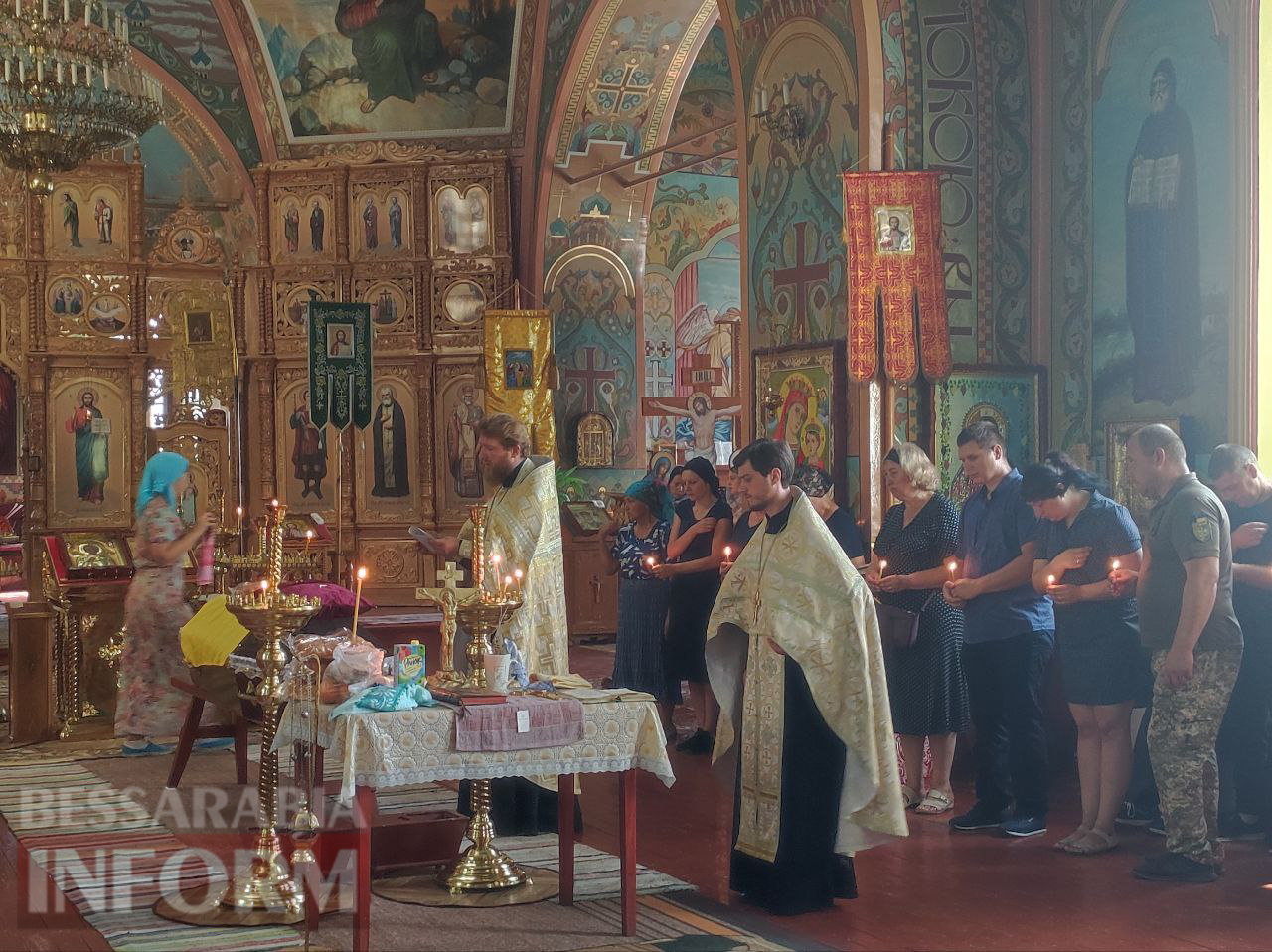 В Кілії попрощалися з загиблим солдатом Олександром Кожухарем, якого нещодавно нагородили "Золотим Хрестом"