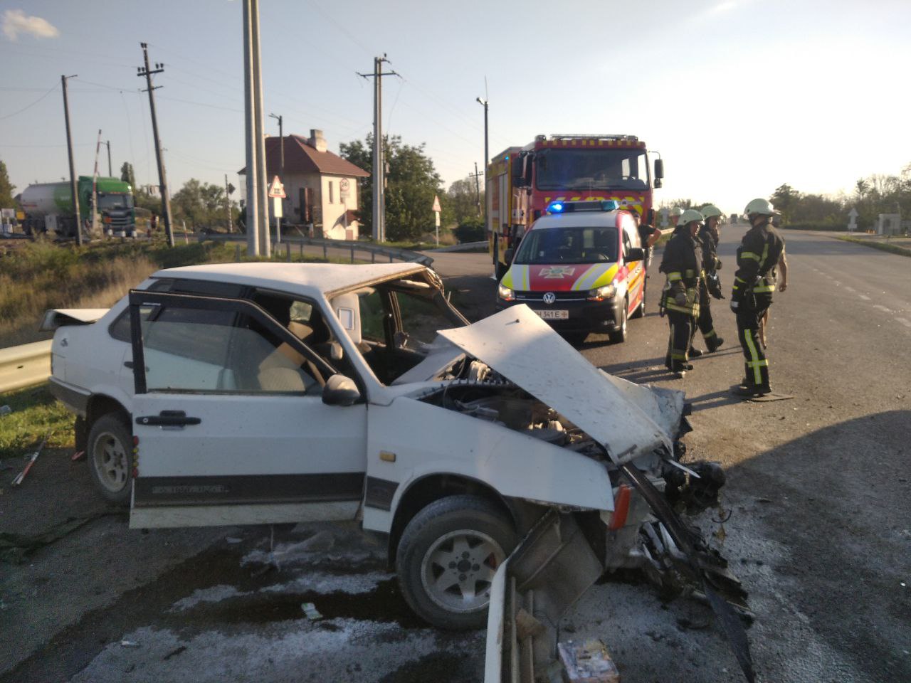 Біля села Лощинівка загорілась автівка, є постраждалі